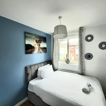 Сasa de vacaciones Entire In Leeds, Free Parking, Free Wifi *