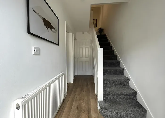 Entire In Leeds, Free Parking, Free Wifi Casa vacanze