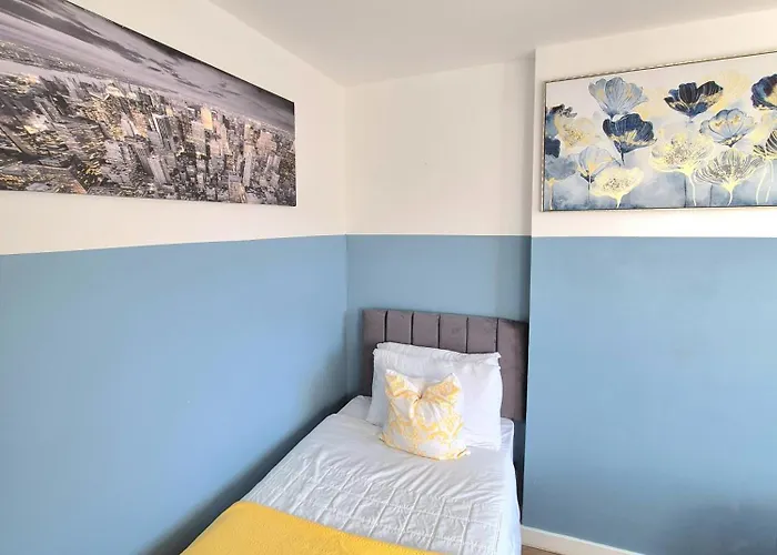 Entire In Leeds, Free Parking, Free Wifi Casa vacanze